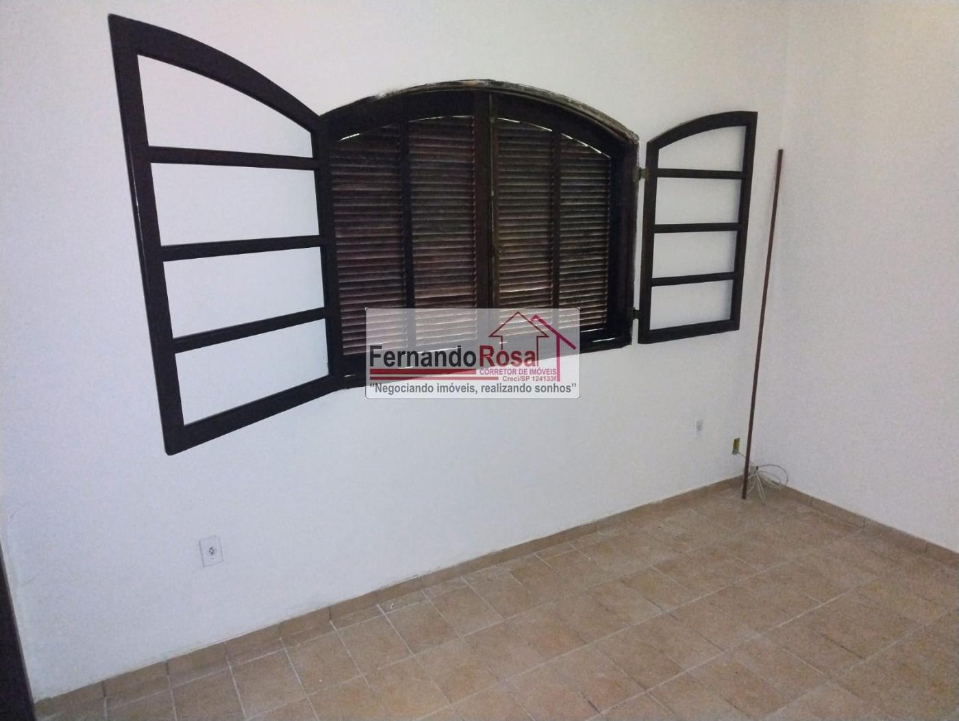 Casa à venda com 3 quartos, 600m² - Foto 18