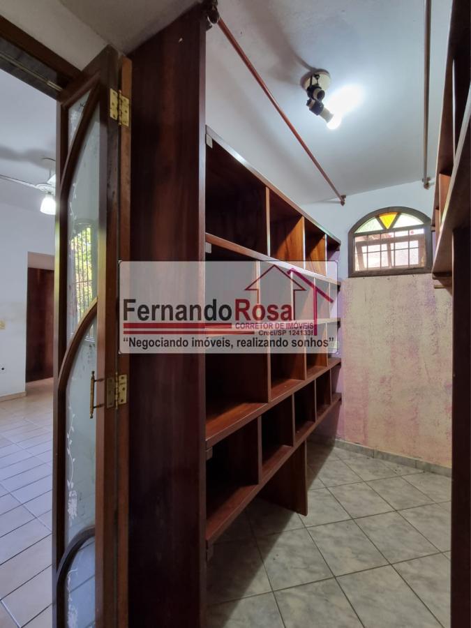 Casa à venda com 3 quartos, 600m² - Foto 43