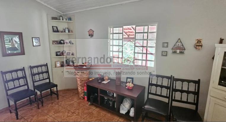 Chácara à venda com 2 quartos, 1000m² - Foto 9